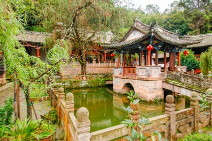 taoist temple garden