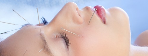 Qing Dai and acupuncture help to clear the skin from acne. 